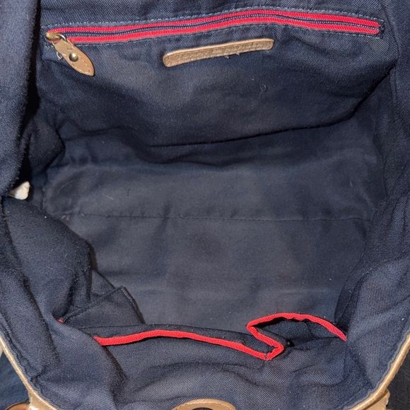 Tommy Hilfiger Tote (Well Loved) - Picture 11 of 13